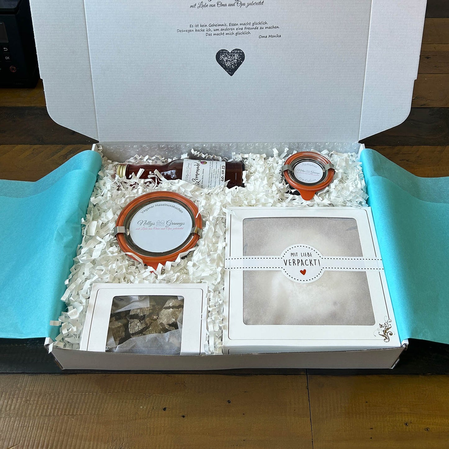 Großes Geschenkpaket